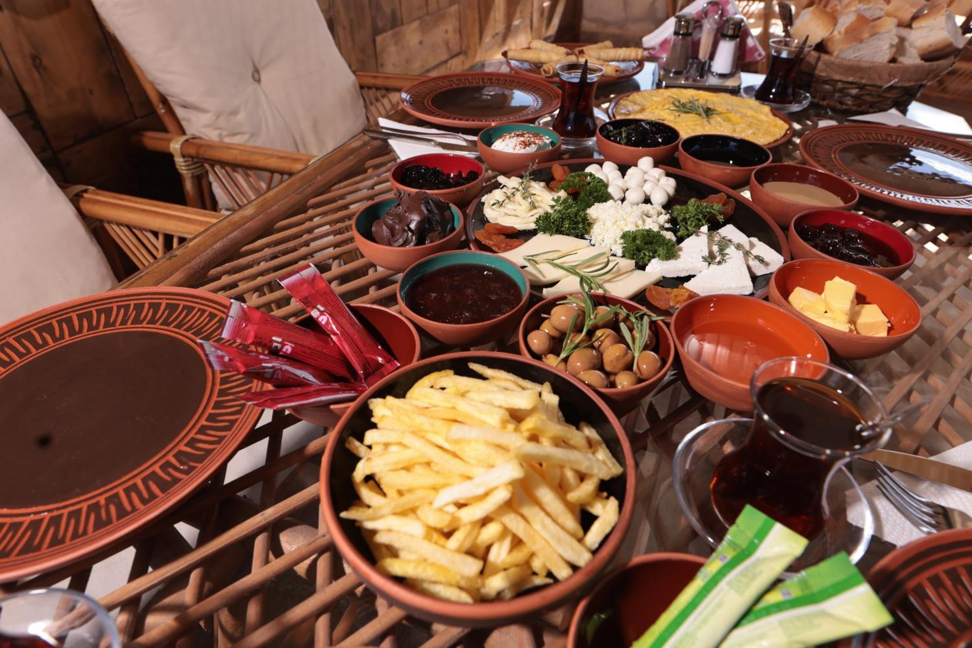 Stone Owl Otel & Restaurant Üçhisar Ngoại thất bức ảnh