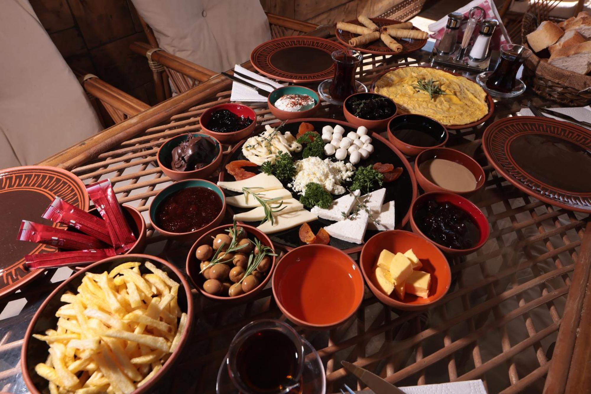 Stone Owl Otel & Restaurant Üçhisar Ngoại thất bức ảnh